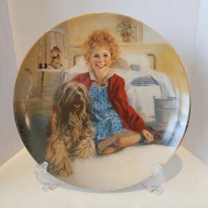 1982 Little Orphan Annie & Dog Sandy Edwin M Knowles Collector Plate 8.5"